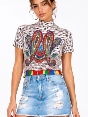 Bright multi coloured paisley geometric design stylish modern unique t shirt